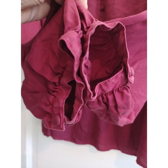 Crown & Ivy boho burgundy peasant blouse M smocking detail sleeves pullover - Picture 7 of 12